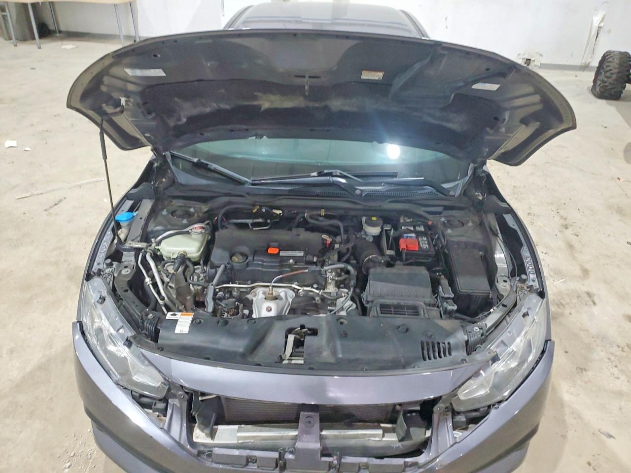 2017 HONDA CIVIC LX photo 21