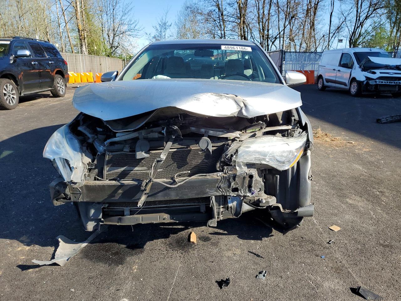 2015 TOYOTA CAMRY LE photo 9