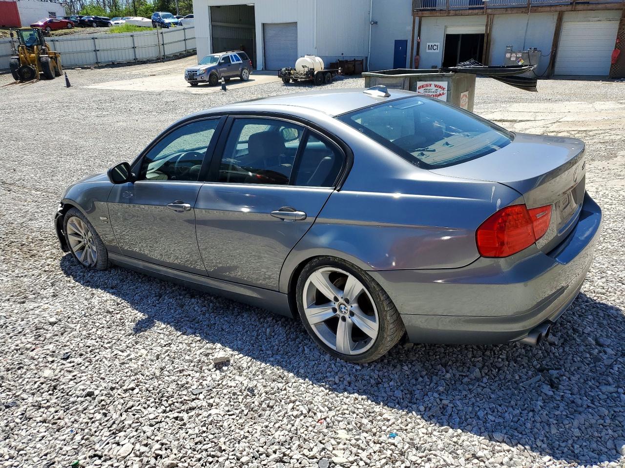 2011 BMW 328 XI SULEV photo 2
