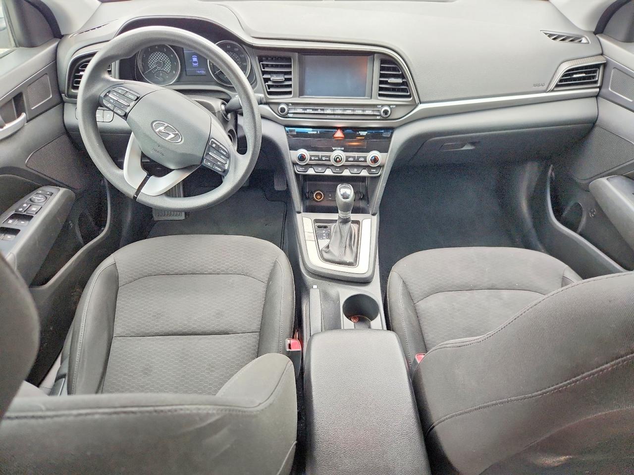 2020 HYUNDAI ELANTRA SEL photo 8