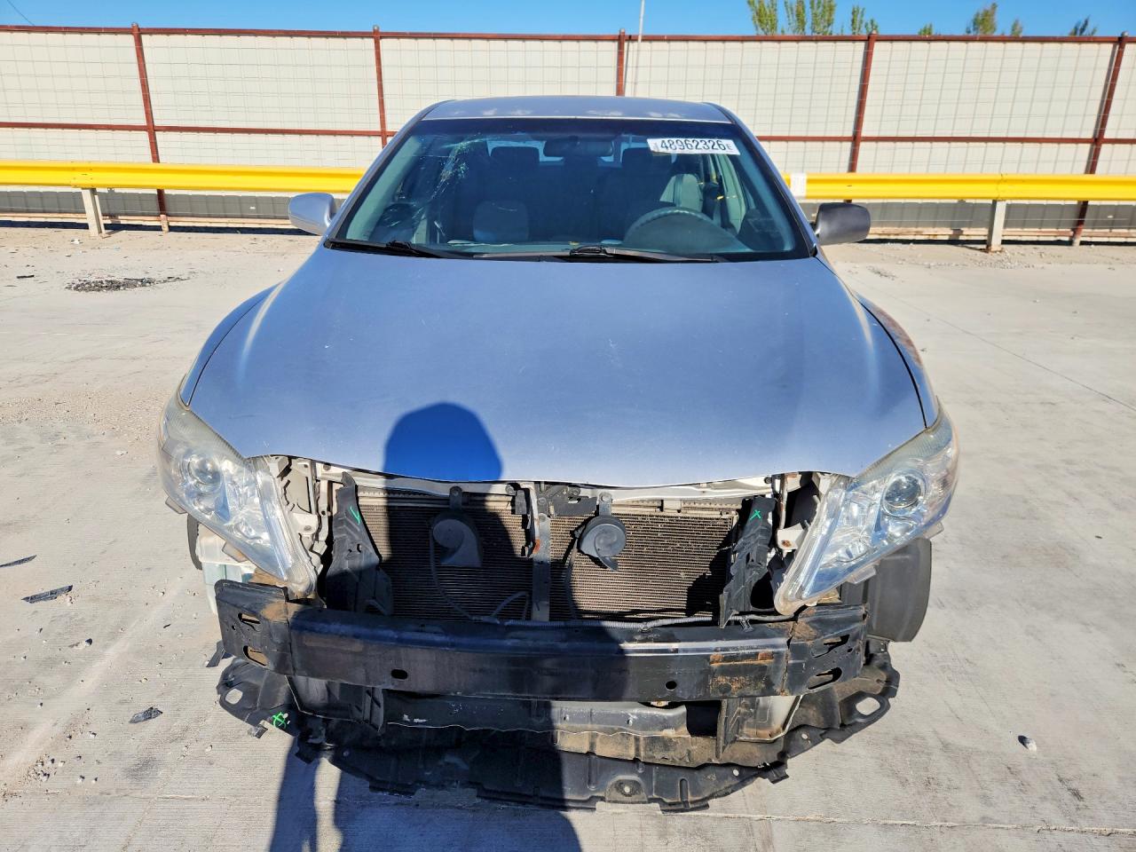 2011 TOYOTA CAMRY LE photo 9
