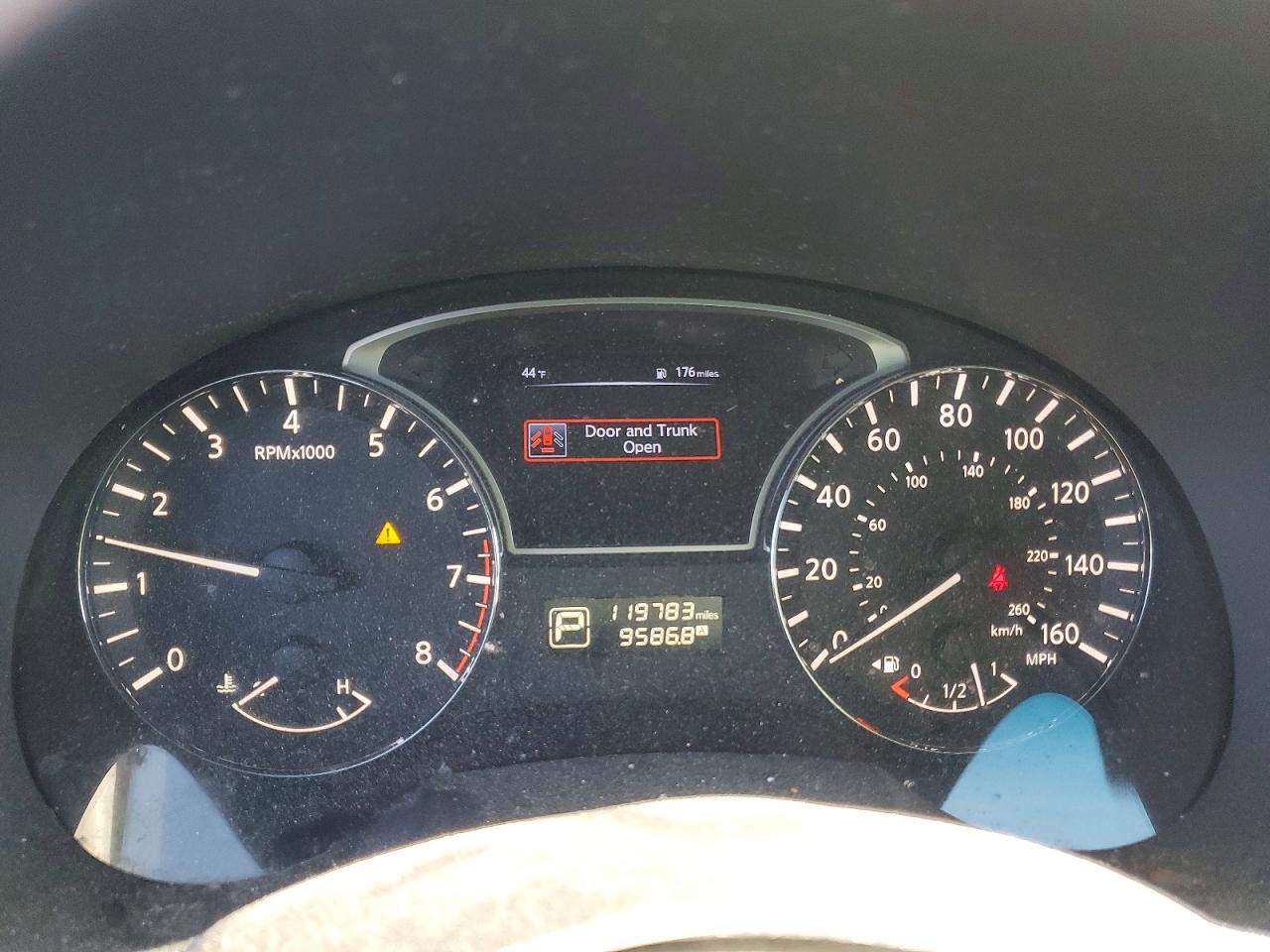 2015 NISSAN ALTIMA 2.5 SV photo 25