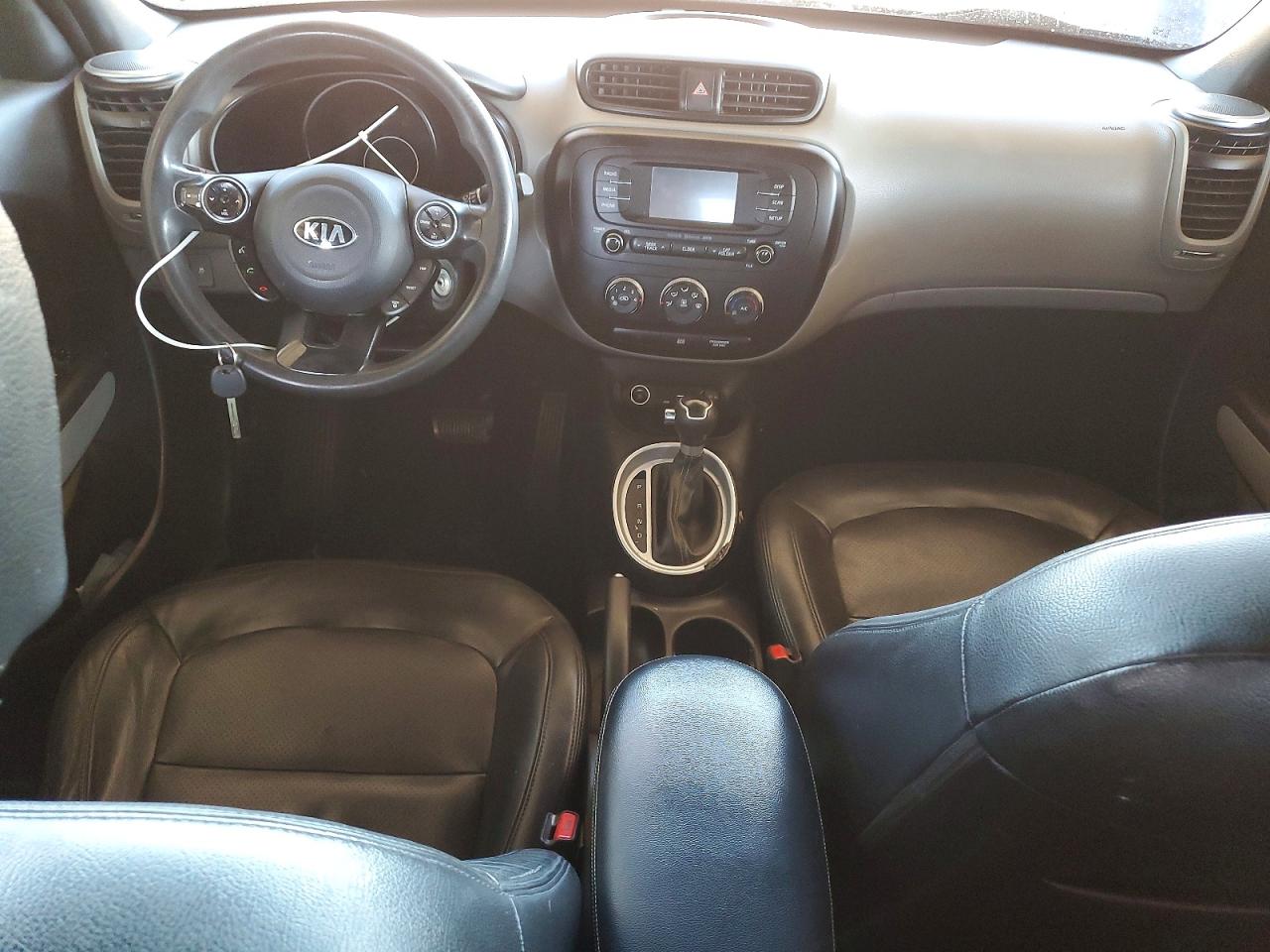2016 KIA SOUL + photo 8