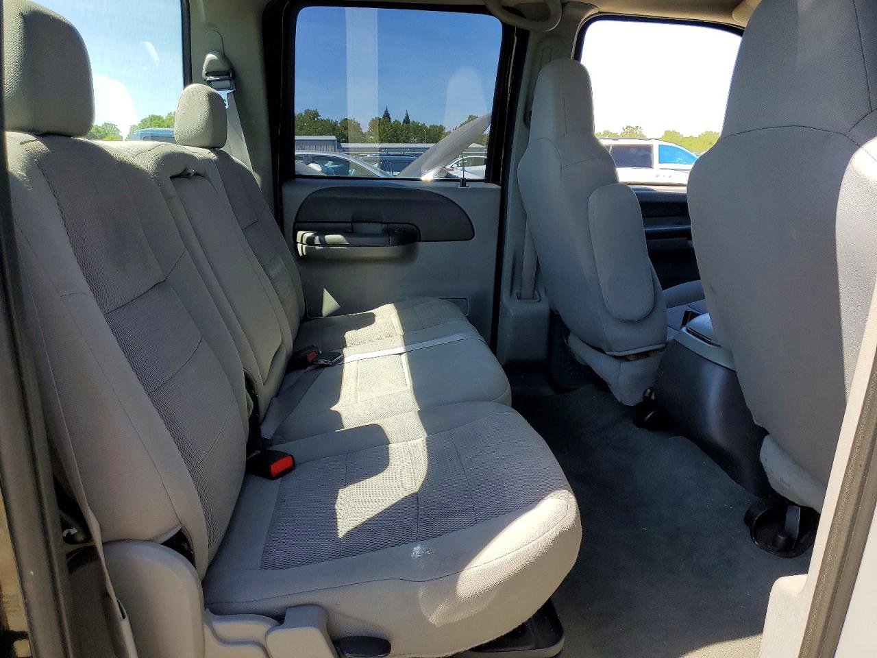2004 FORD F250 SUPER DUTY photo 19