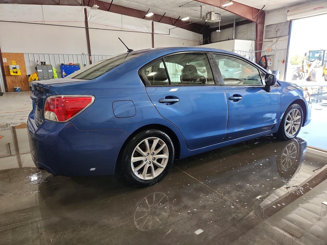 2014 SUBARU IMPREZA PREMIUM photo 5