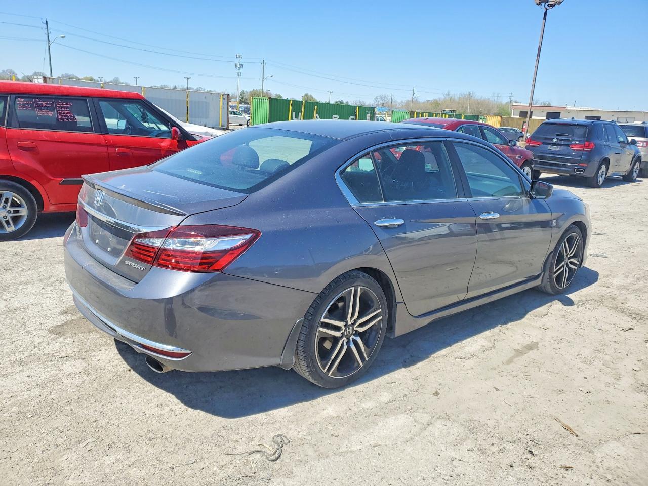 2017 HONDA ACCORD SPORT photo 3