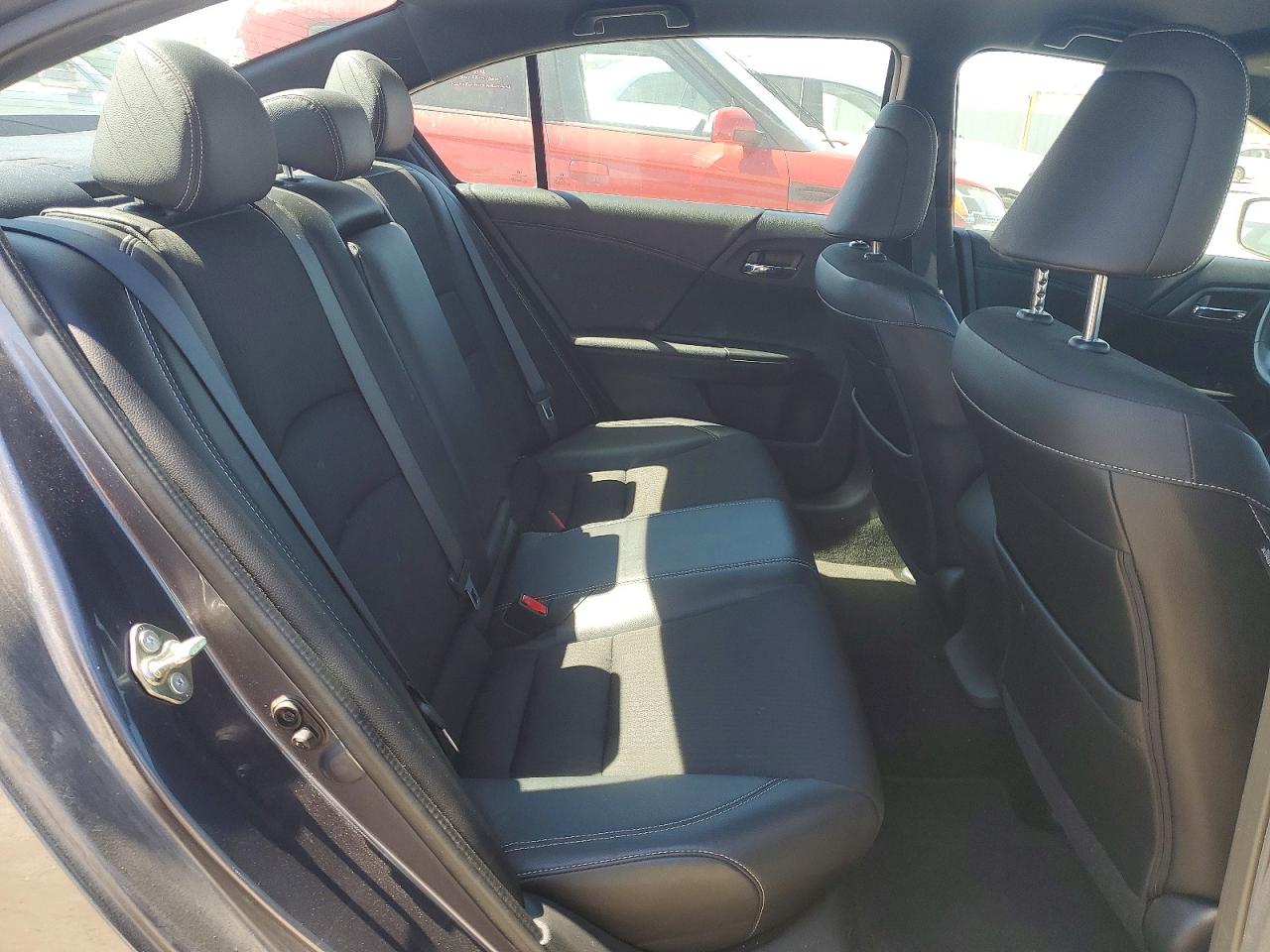 2017 HONDA ACCORD SPORT photo 10