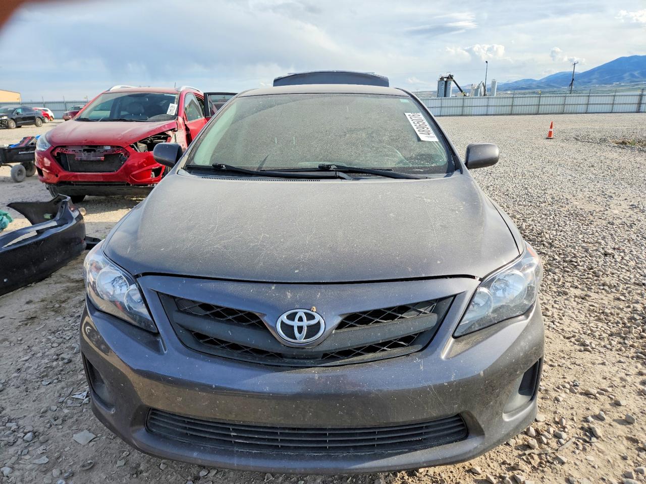 2011 TOYOTA COROLLA LE photo 5