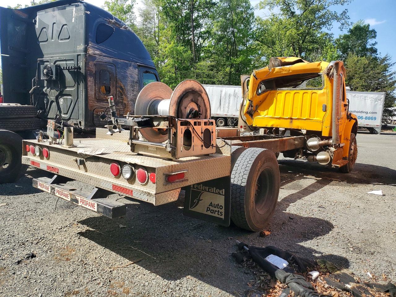 2011 FREIGHTLINER M2 106 MEDIUM DUTY photo 4