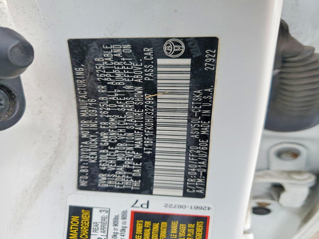 2017 TOYOTA CAMRY SE photo 37