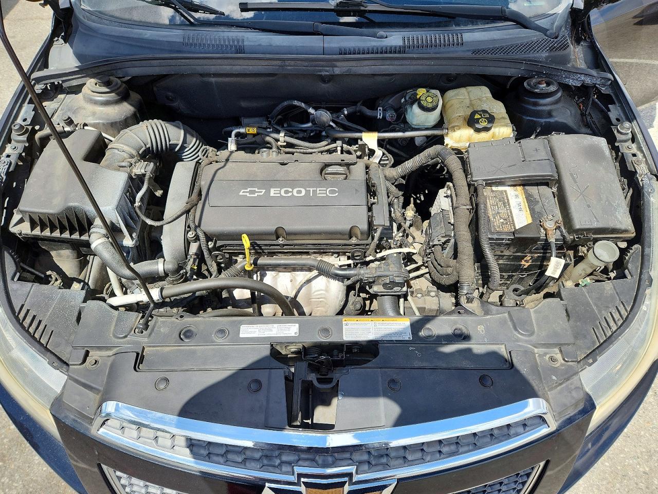 2014 CHEVROLET CRUZE LS photo 21