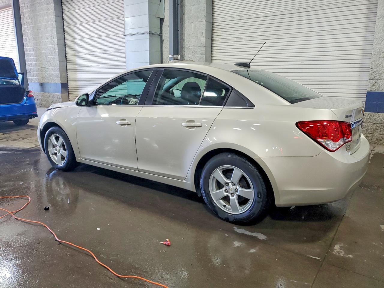 2016 CHEVROLET CRUZE LIMITED LT photo 3