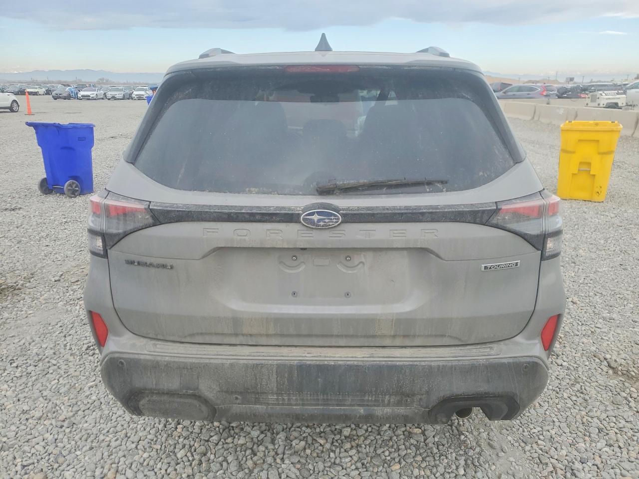 2025 SUBARU FORESTER TOURING photo 6