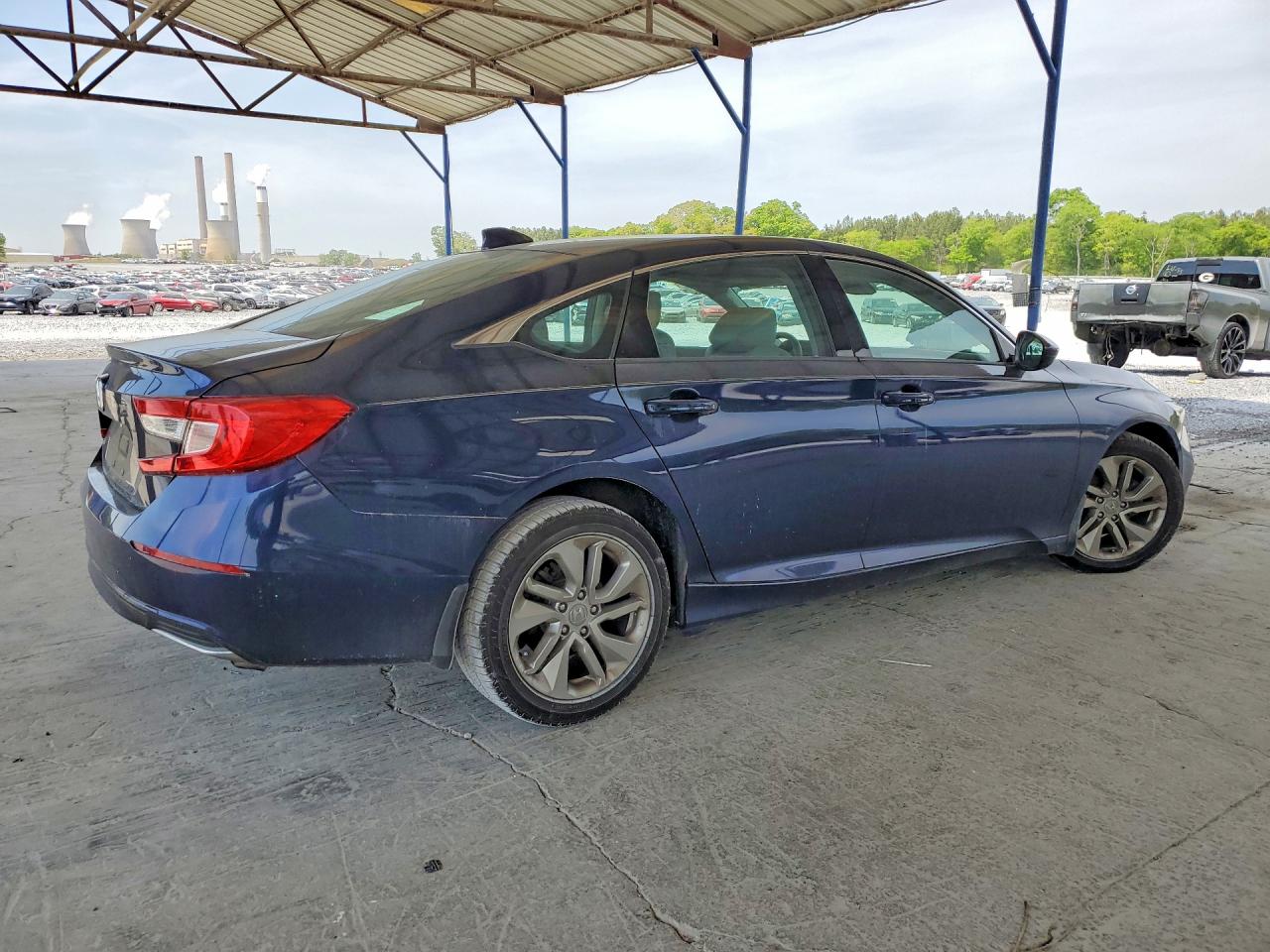 2020 HONDA ACCORD LX photo 5
