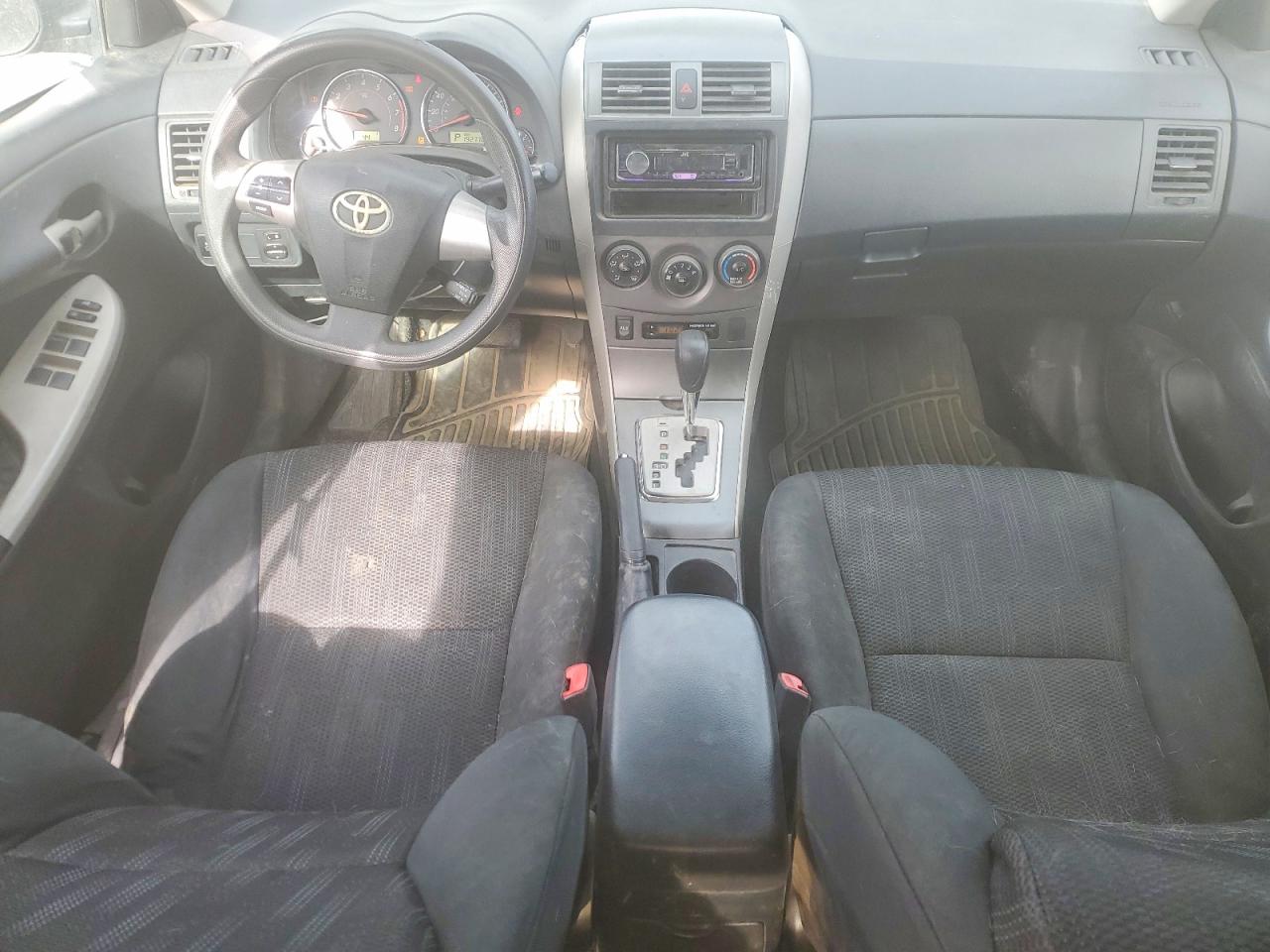 2011 TOYOTA COROLLA S photo 15