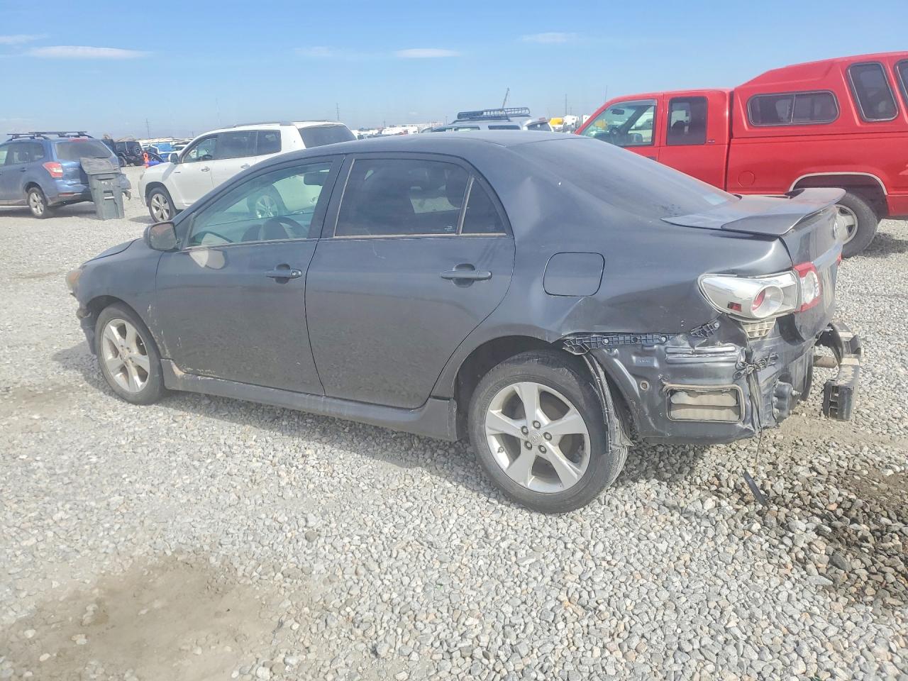 2011 TOYOTA COROLLA S photo 3
