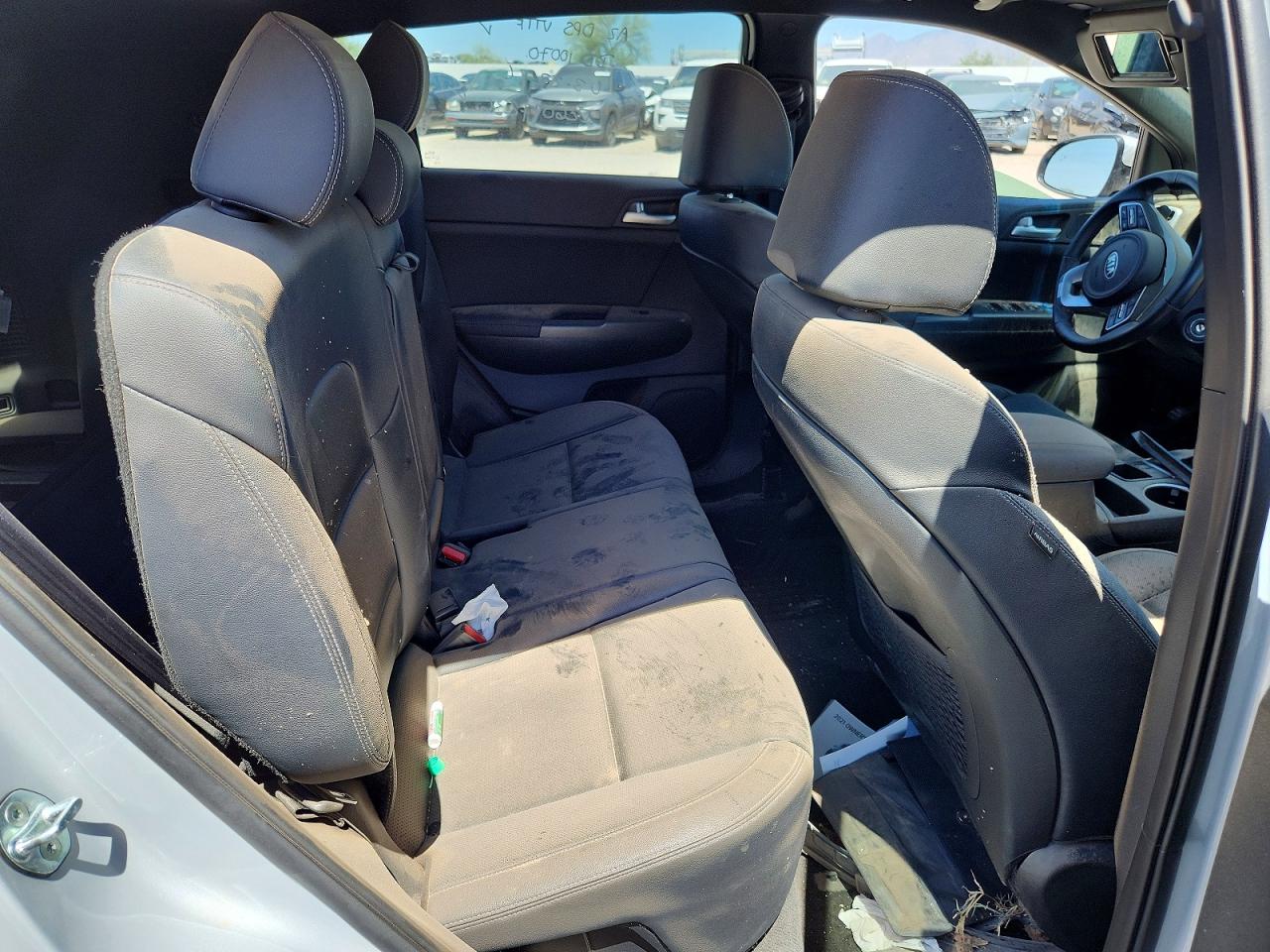 2021 KIA SPORTAGE S photo 28