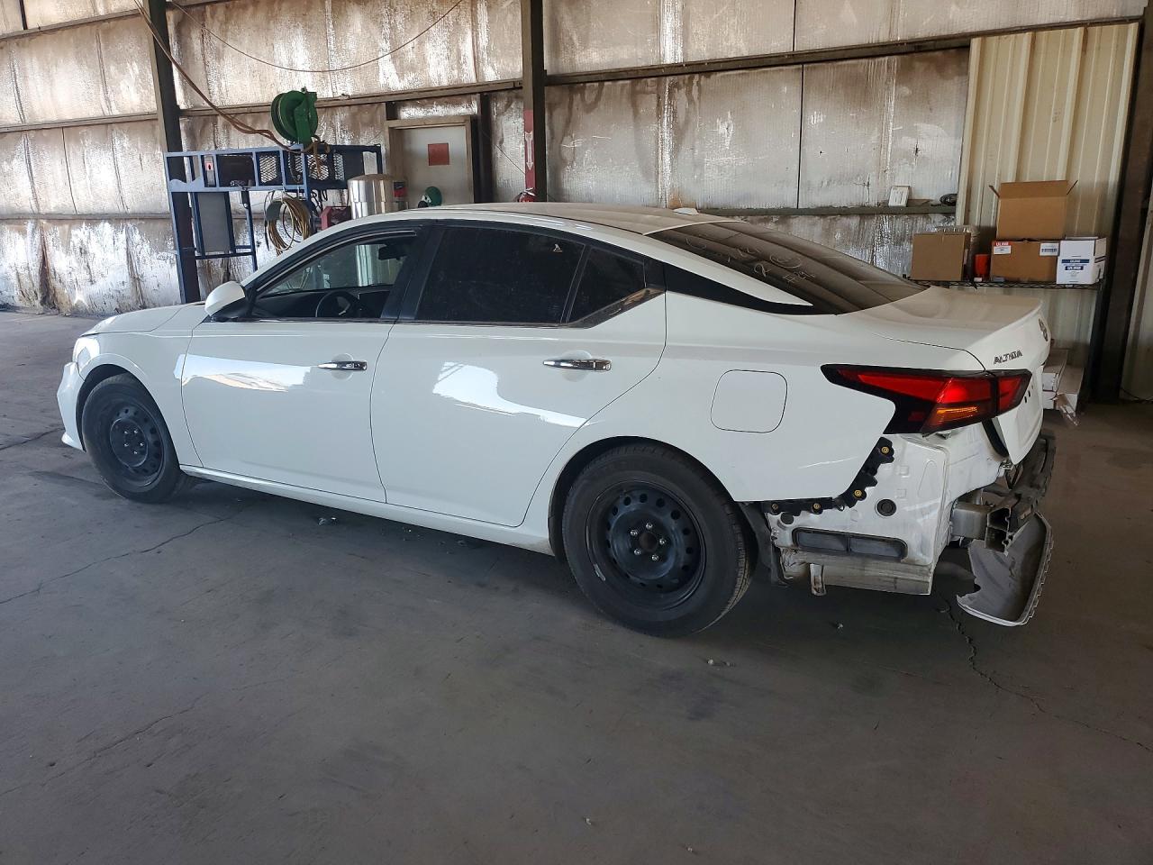 2019 NISSAN ALTIMA 2.5 S photo 2