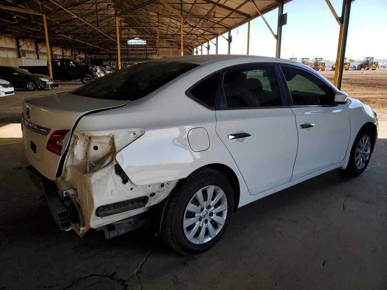 2016 NISSAN SENTRA S photo 3