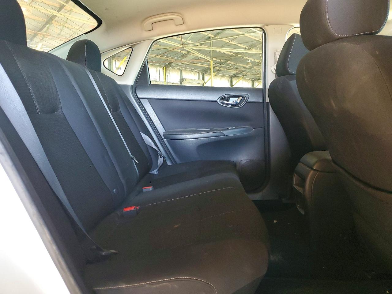 2016 NISSAN SENTRA S photo 10