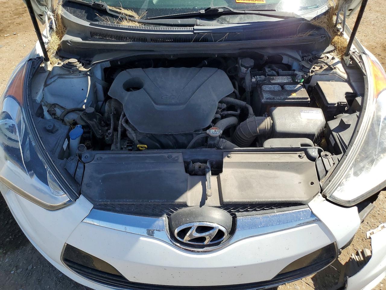 2017 HYUNDAI VELOSTER VALUE EDITION photo 21