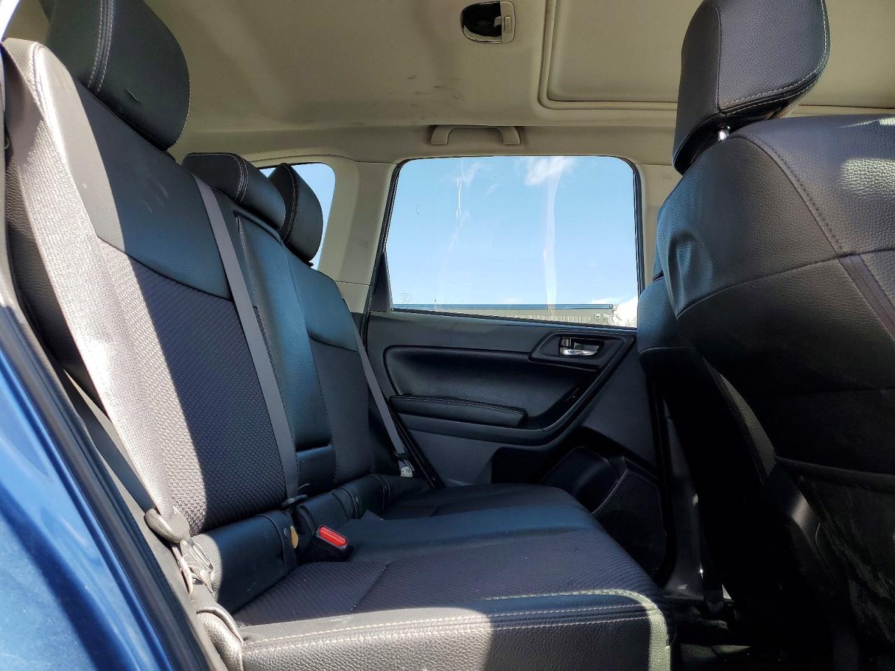 2015 SUBARU FORESTER 2.0XT PREMIUM photo 31