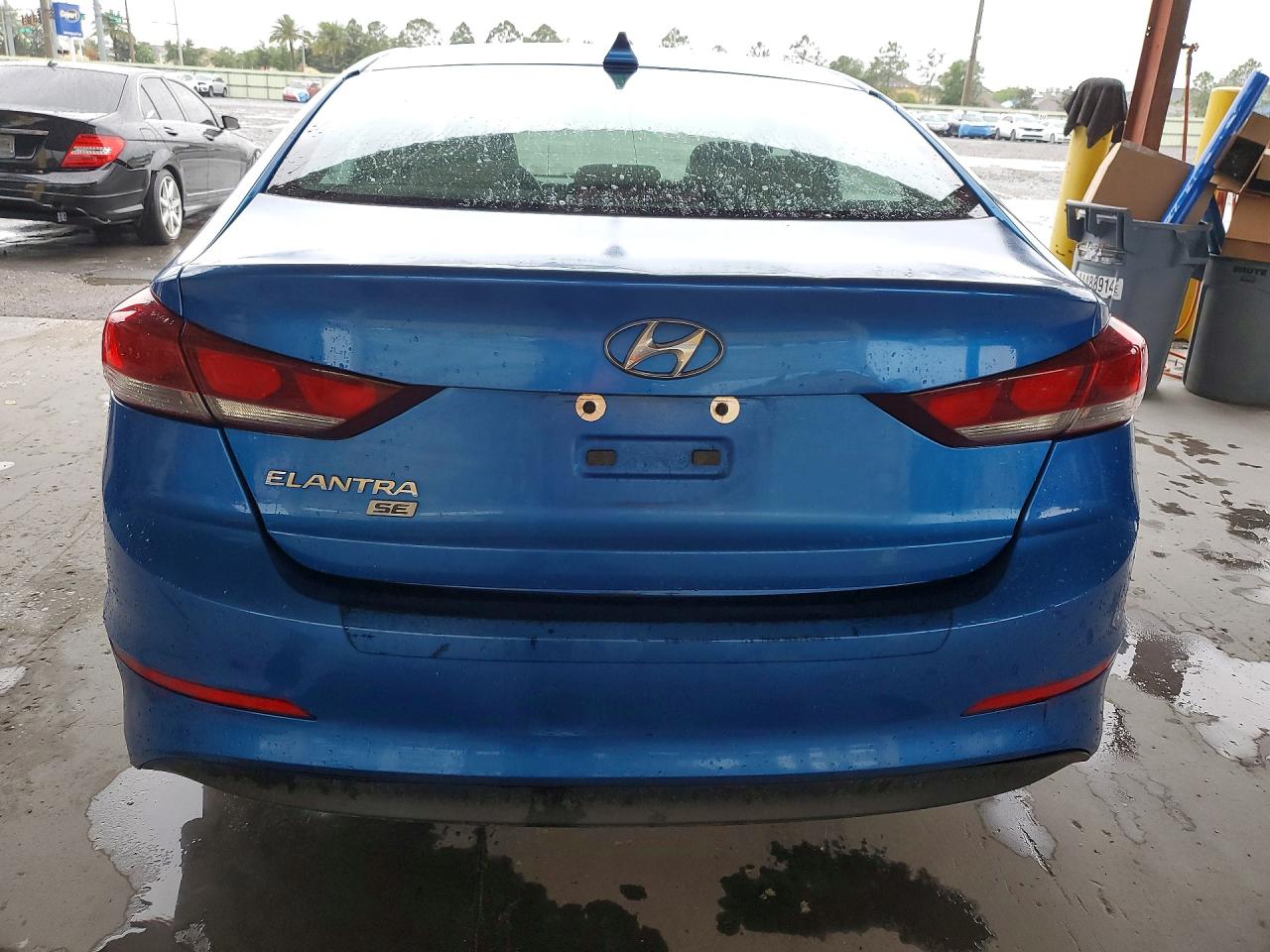 2017 HYUNDAI ELANTRA SE photo 16