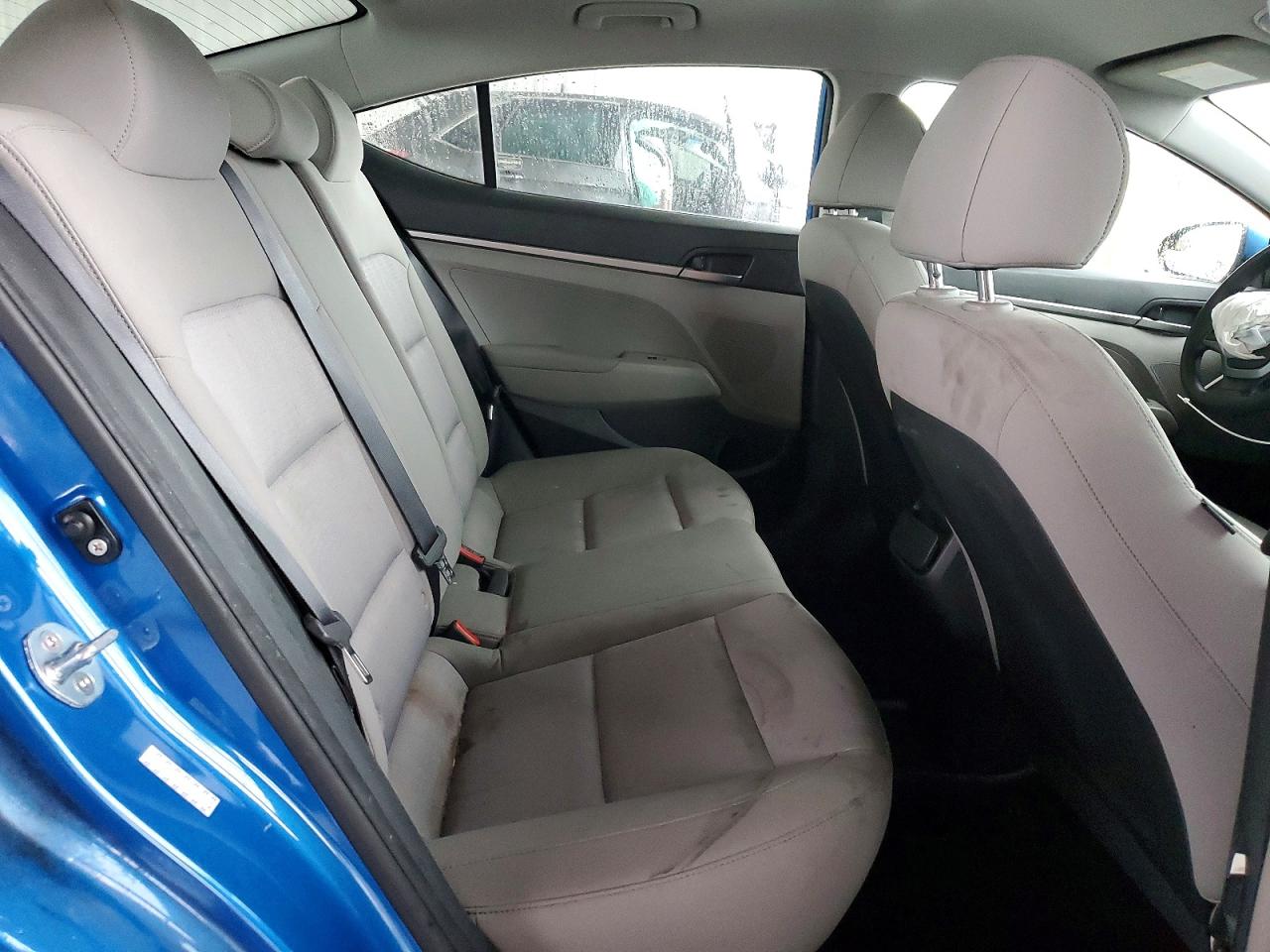 2017 HYUNDAI ELANTRA SE photo 28