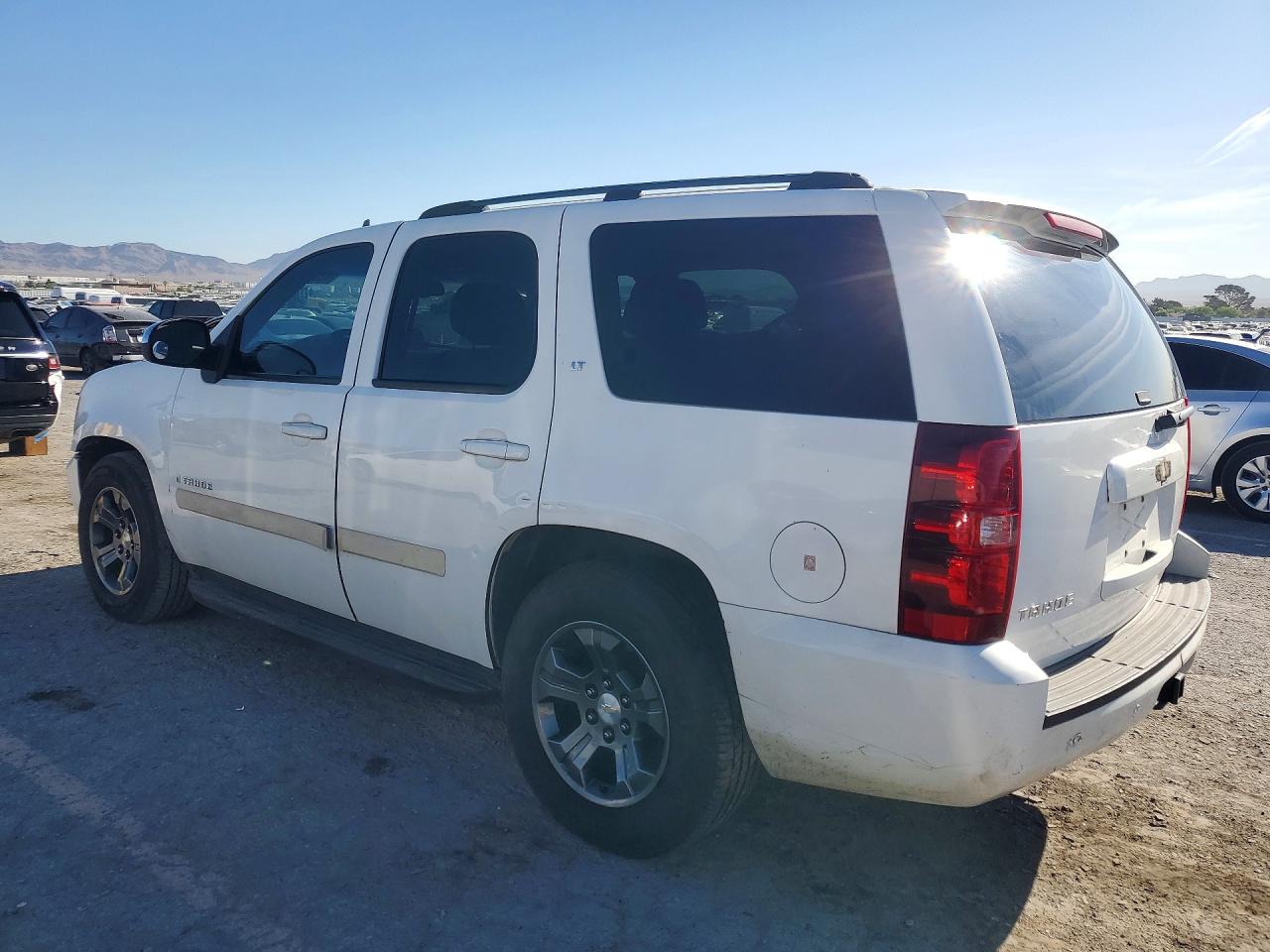 2007 CHEVROLET TAHOE C1500 photo 3