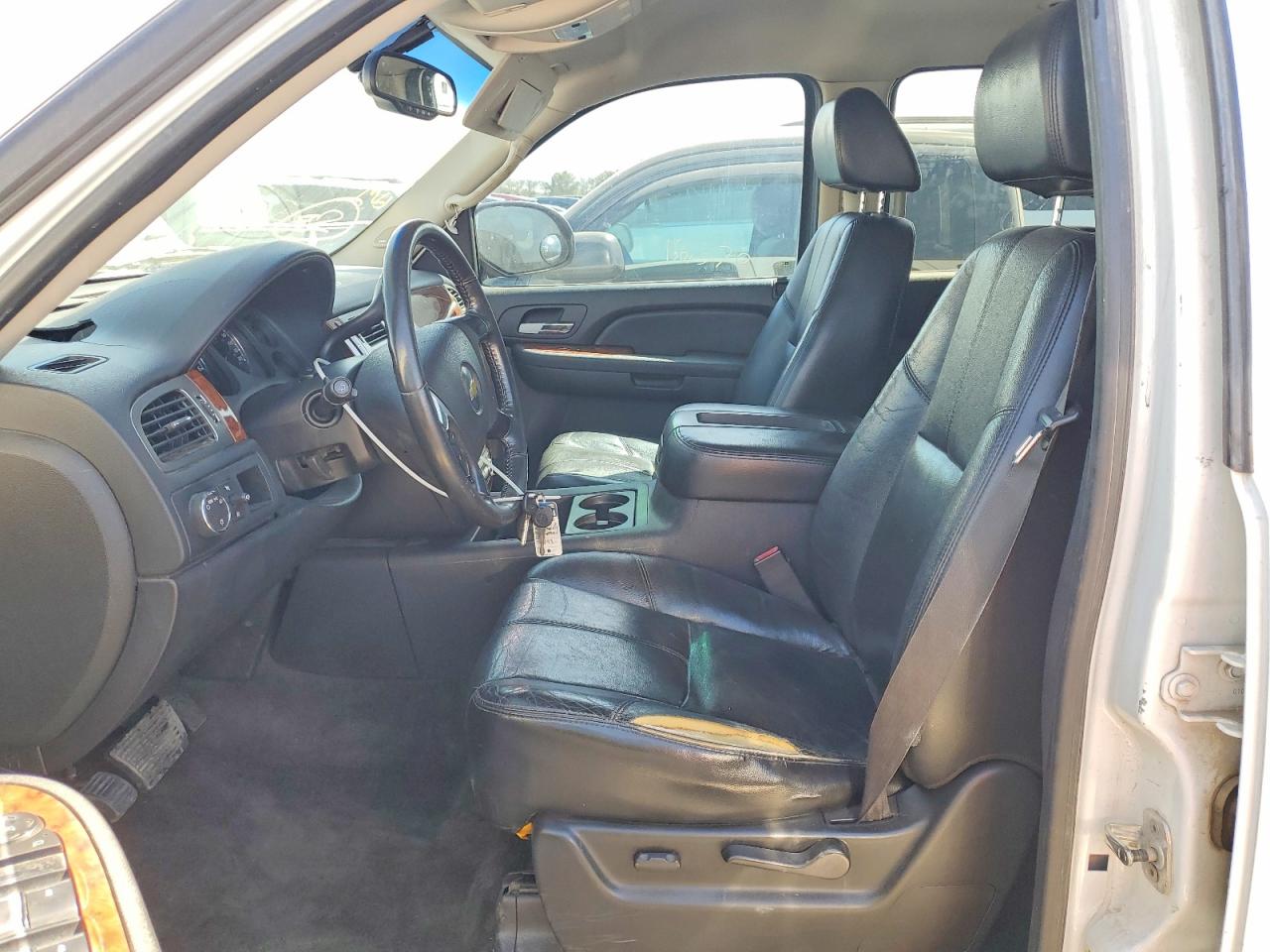 2007 CHEVROLET TAHOE C1500 photo 13