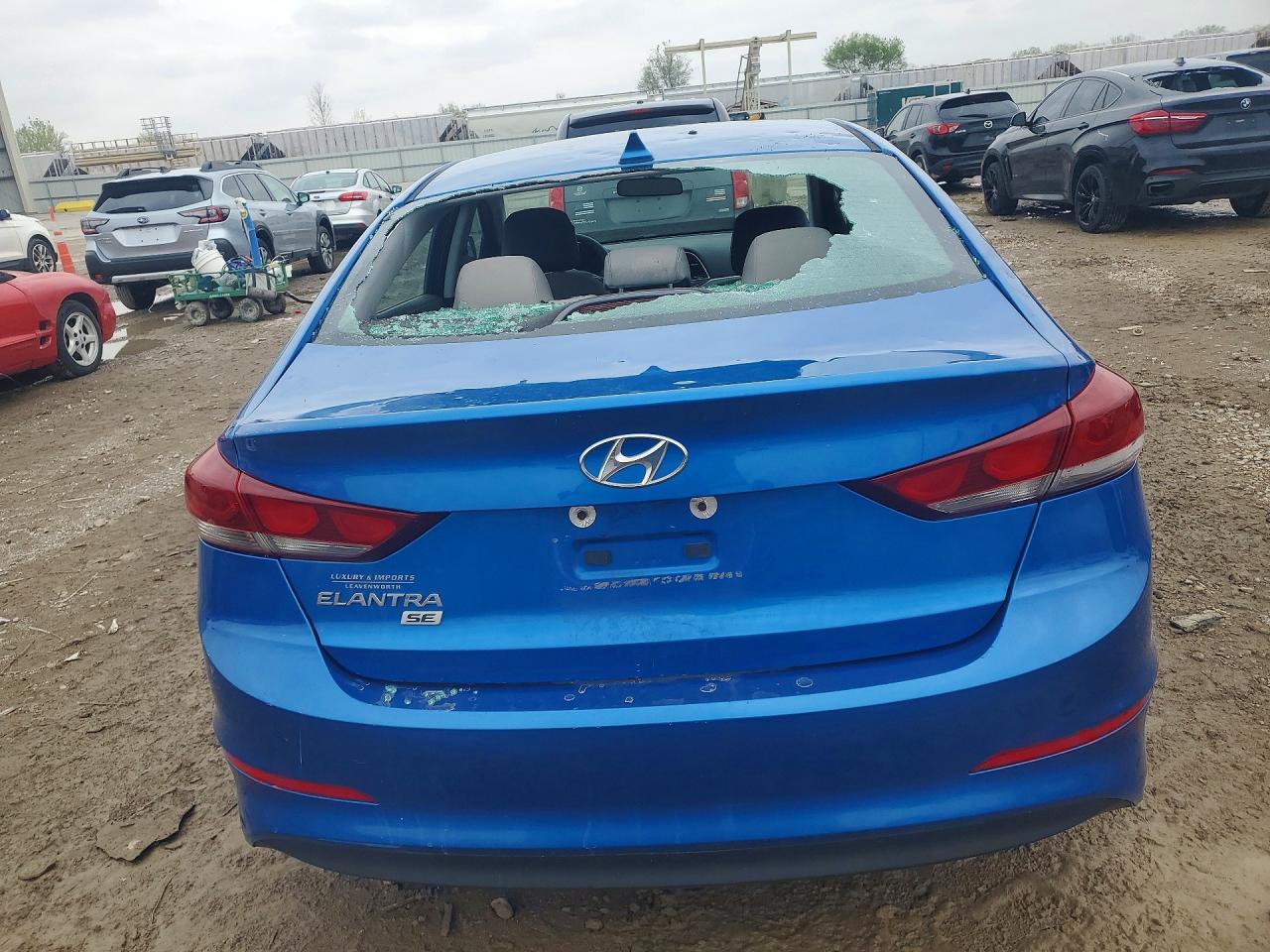 2017 HYUNDAI ELANTRA SE photo 16