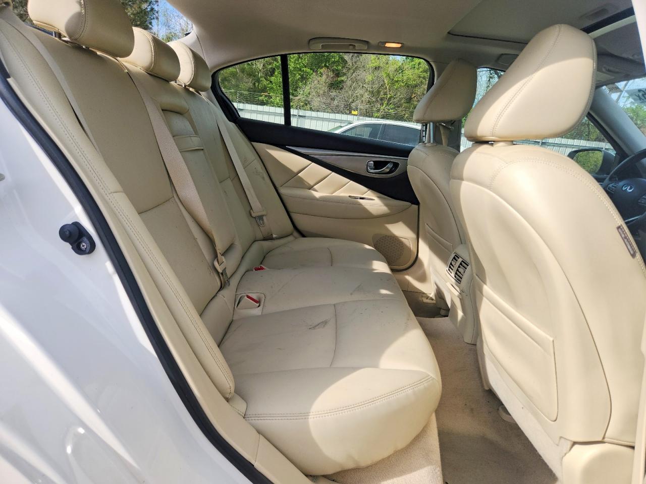 2015 INFINITI Q50 PREMIUM photo 19