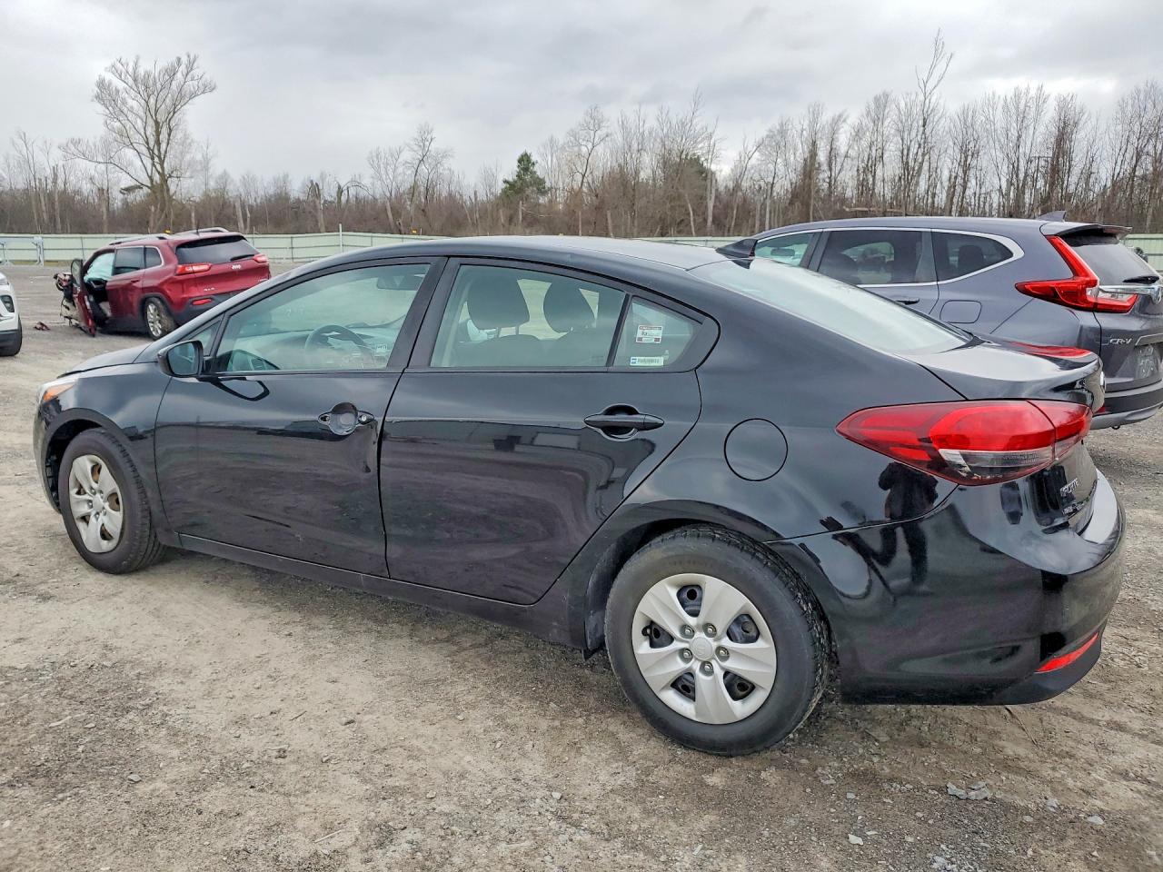 2018 KIA FORTE LX photo 2