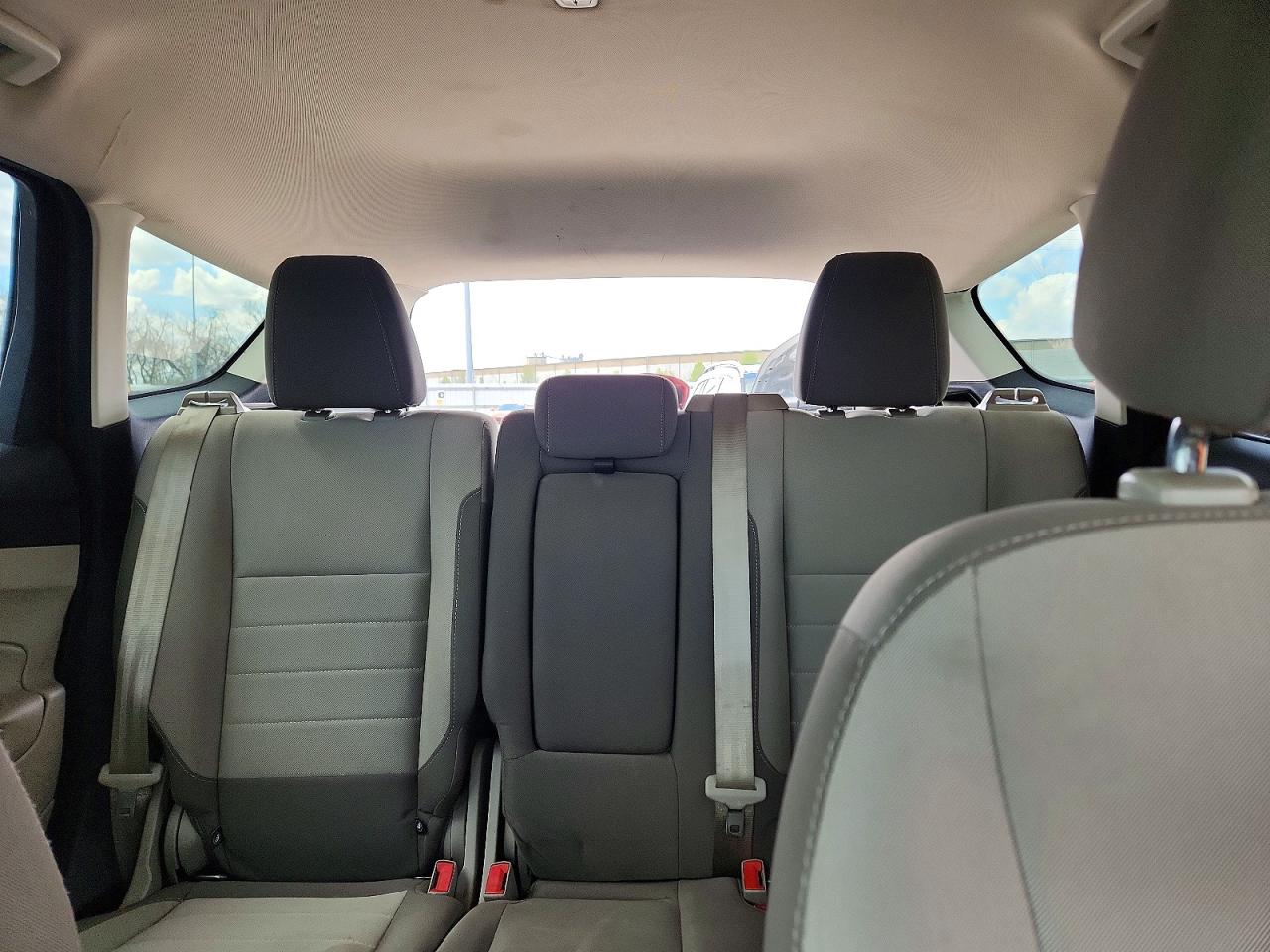 2016 FORD ESCAPE SE photo 19