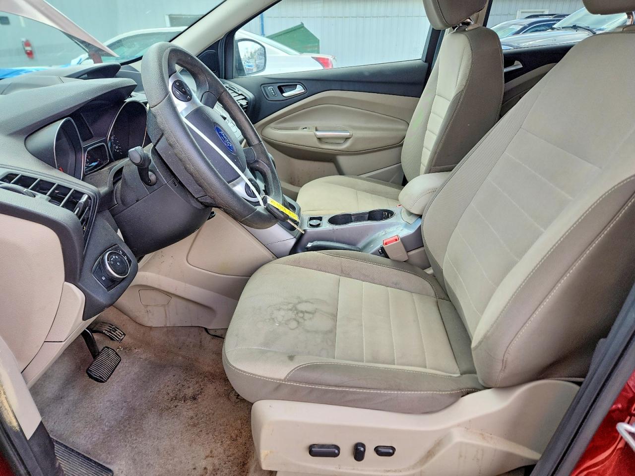 2016 FORD ESCAPE SE photo 13