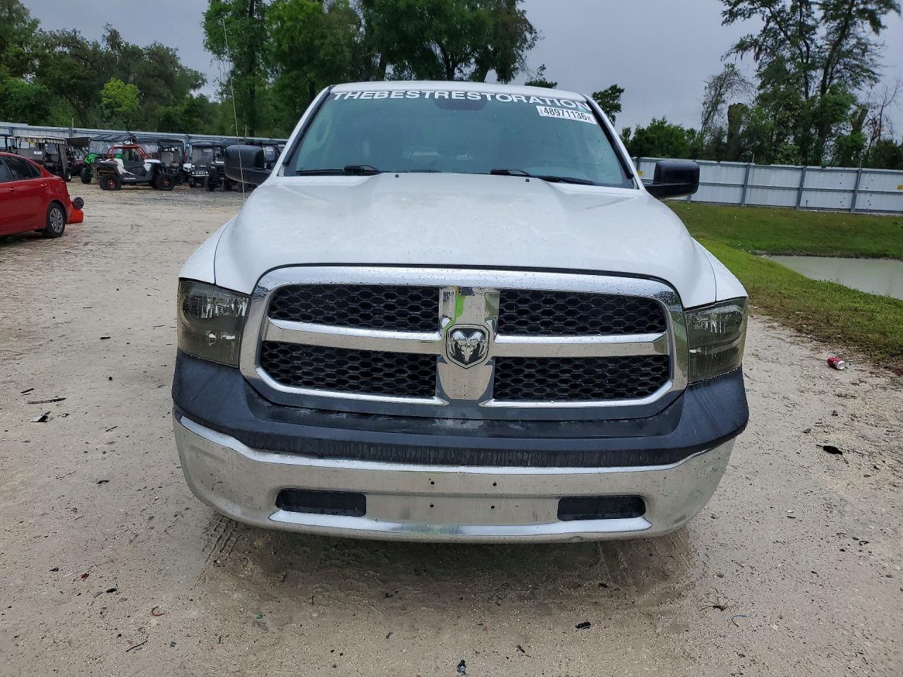 2016 RAM 1500 ST photo 9
