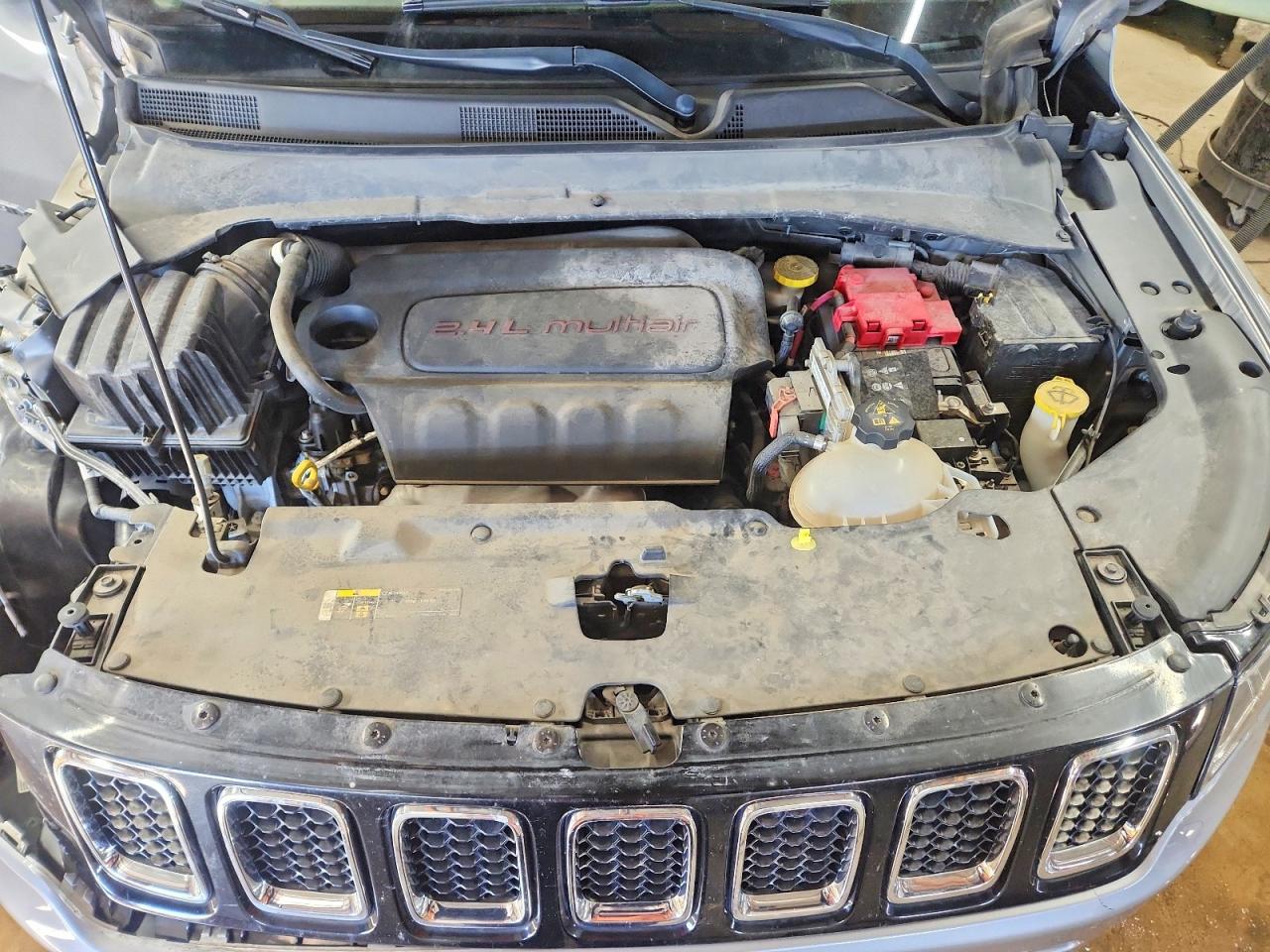 2019 JEEP COMPASS LATITUDE photo 23