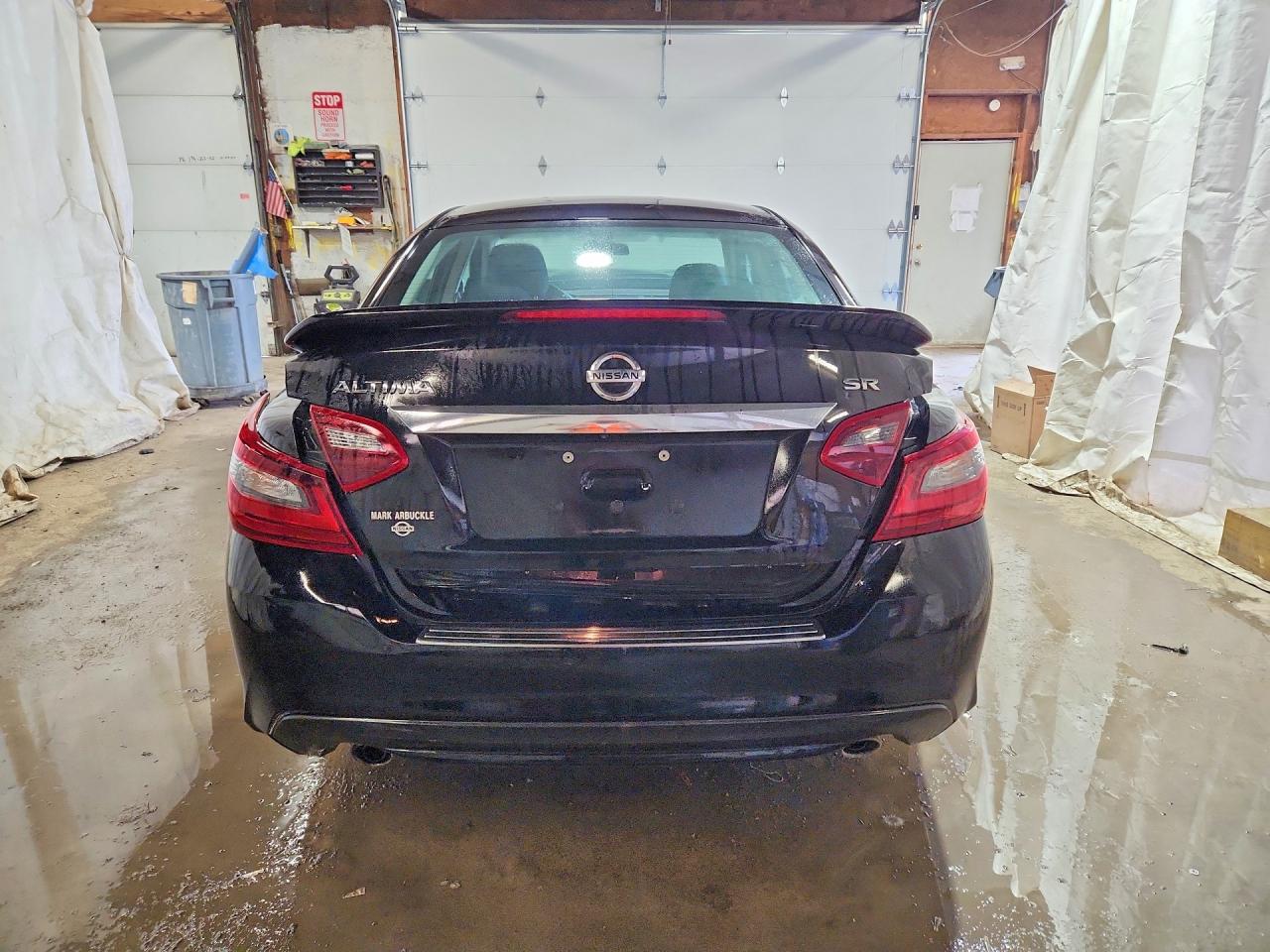 2017 NISSAN ALTIMA 2.5 SR photo 16