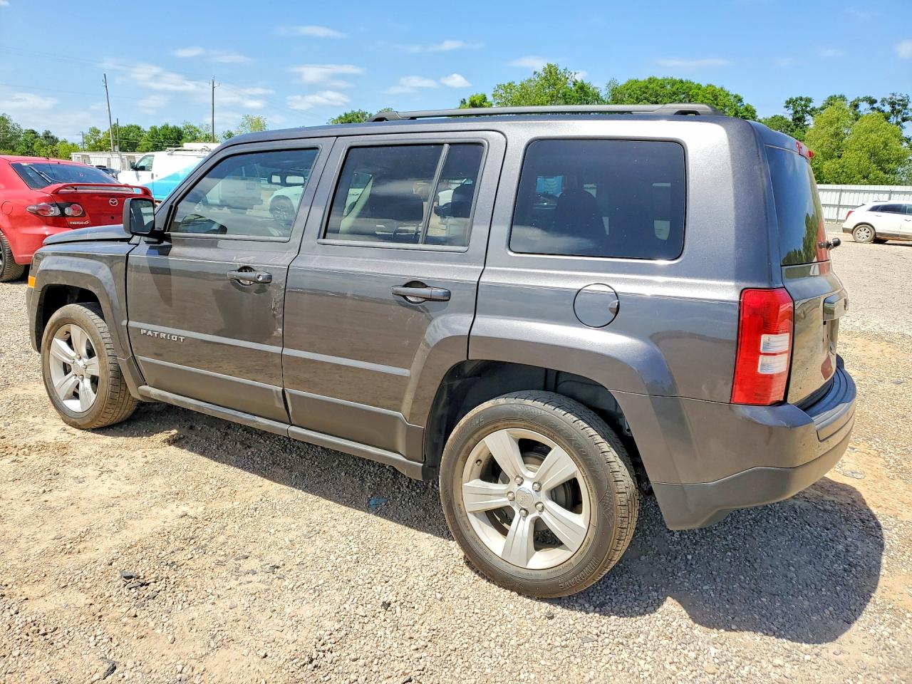 2014 JEEP PATRIOT LATITUDE photo 3