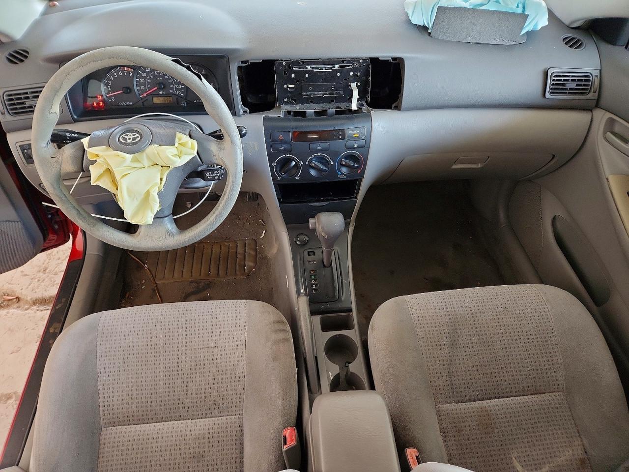 2006 TOYOTA COROLLA photo 8