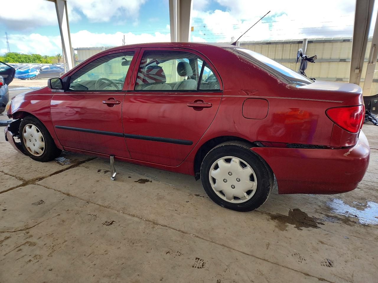 2006 TOYOTA COROLLA photo 2