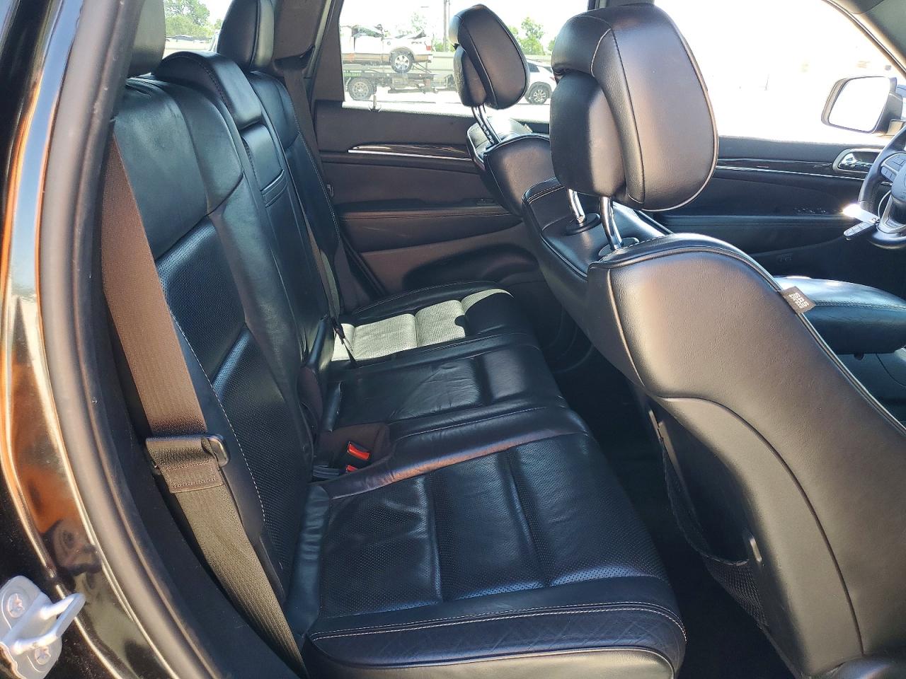 2014 JEEP GRAND CHEROKEE OVERLAND photo 31