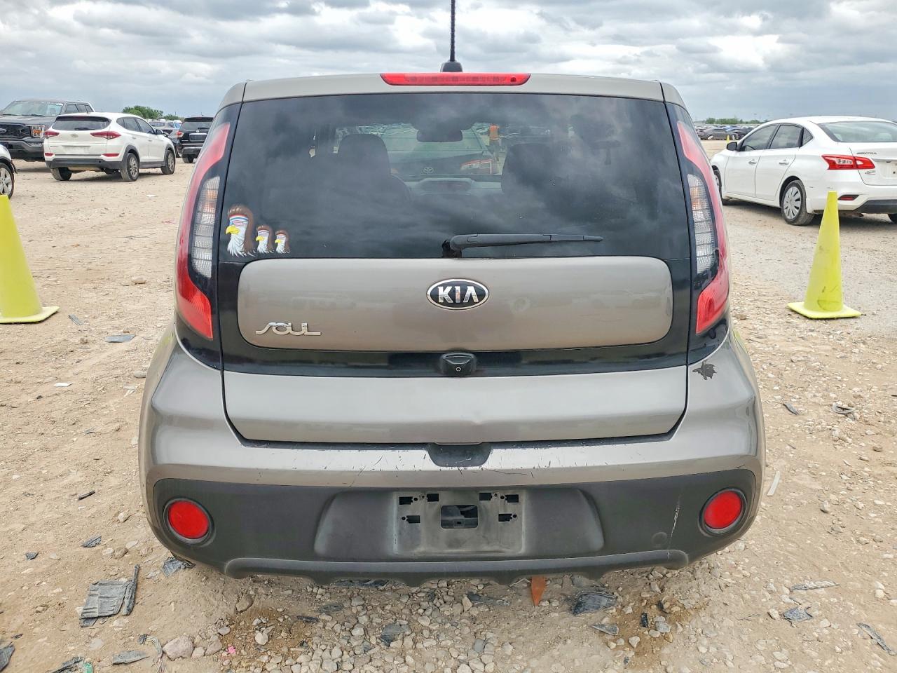 2017 KIA SOUL BASE photo 11