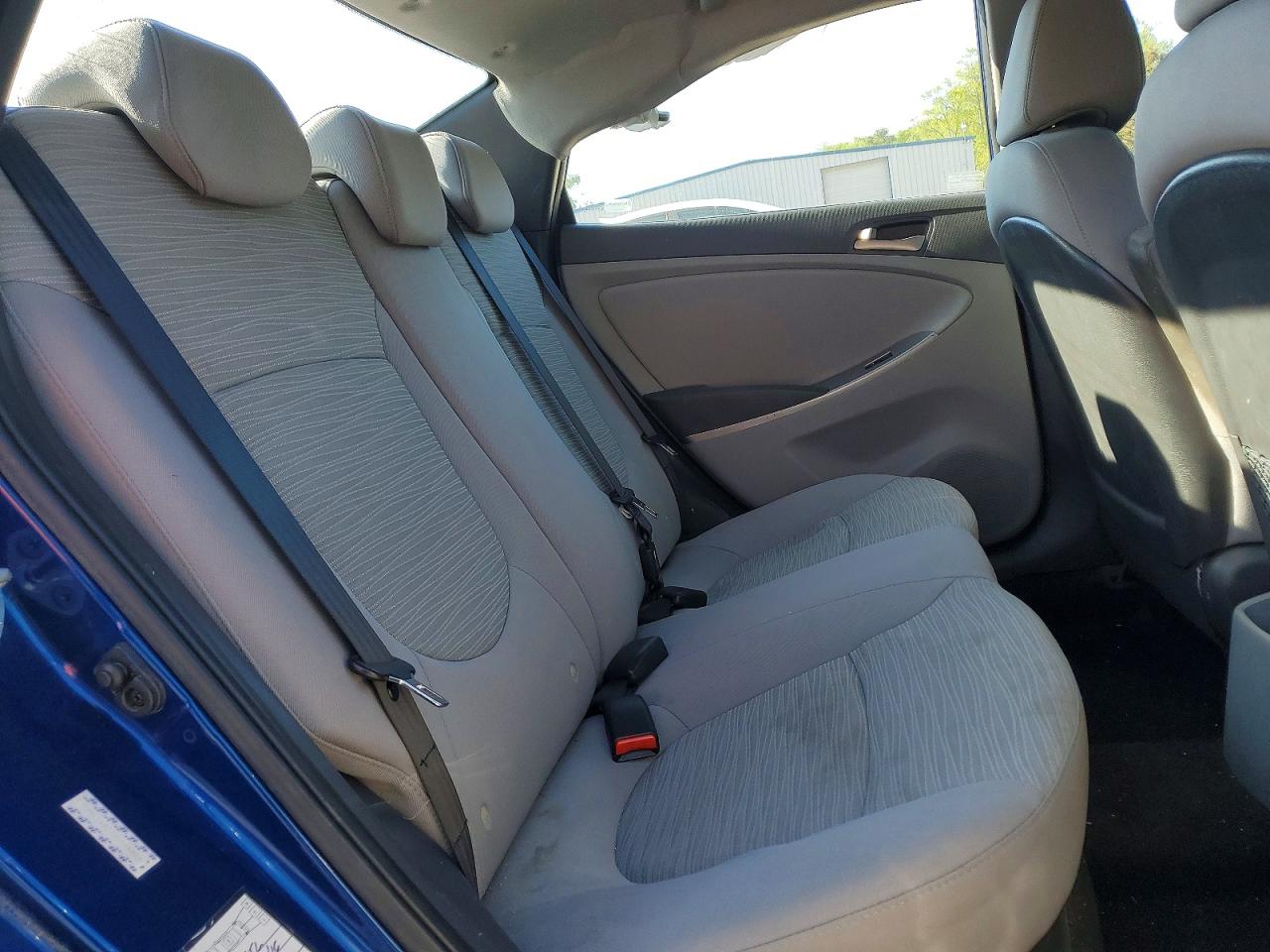 2017 HYUNDAI ACCENT SE photo 19