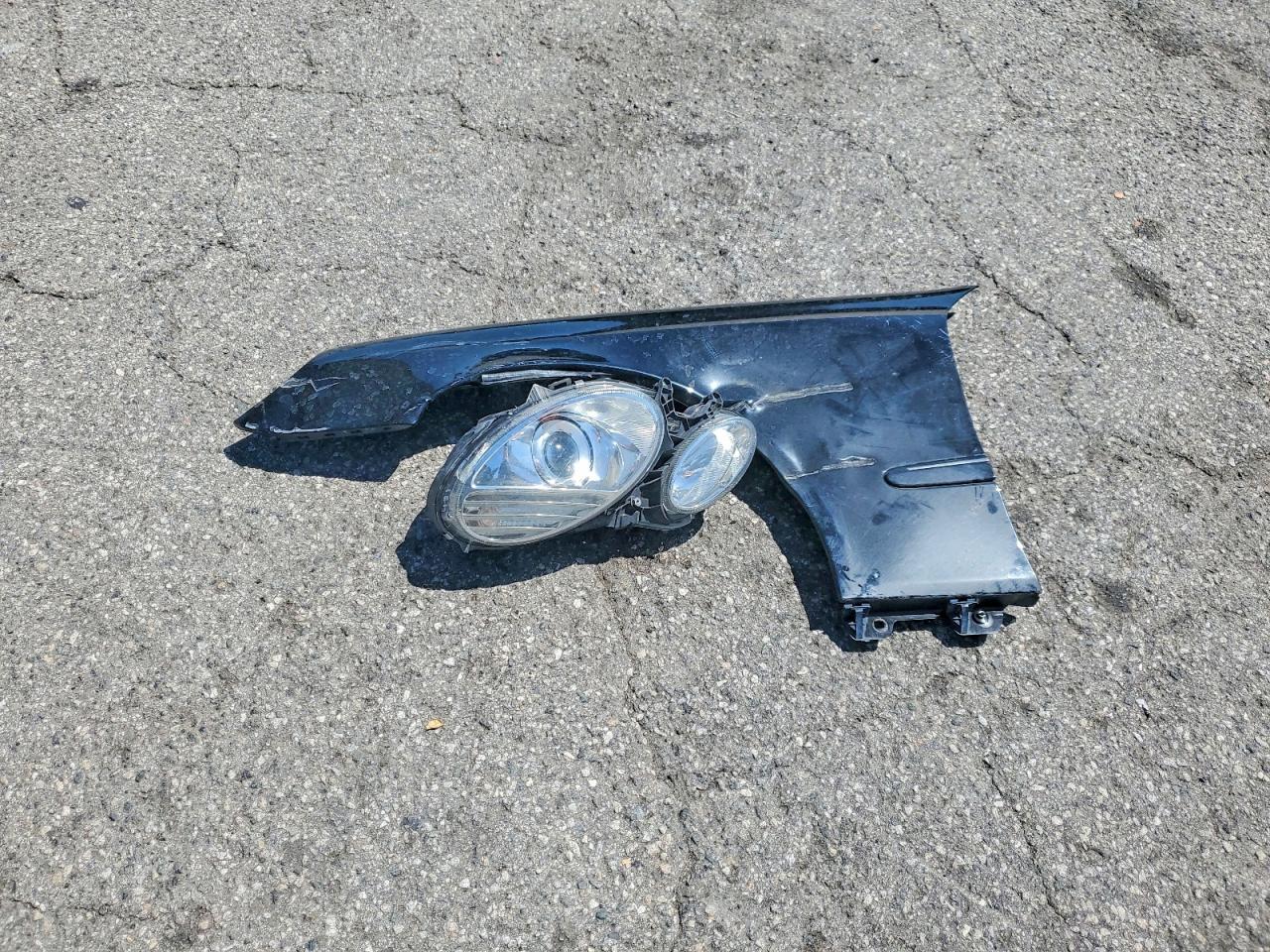 2009 MERCEDES-BENZ E 350 photo 23