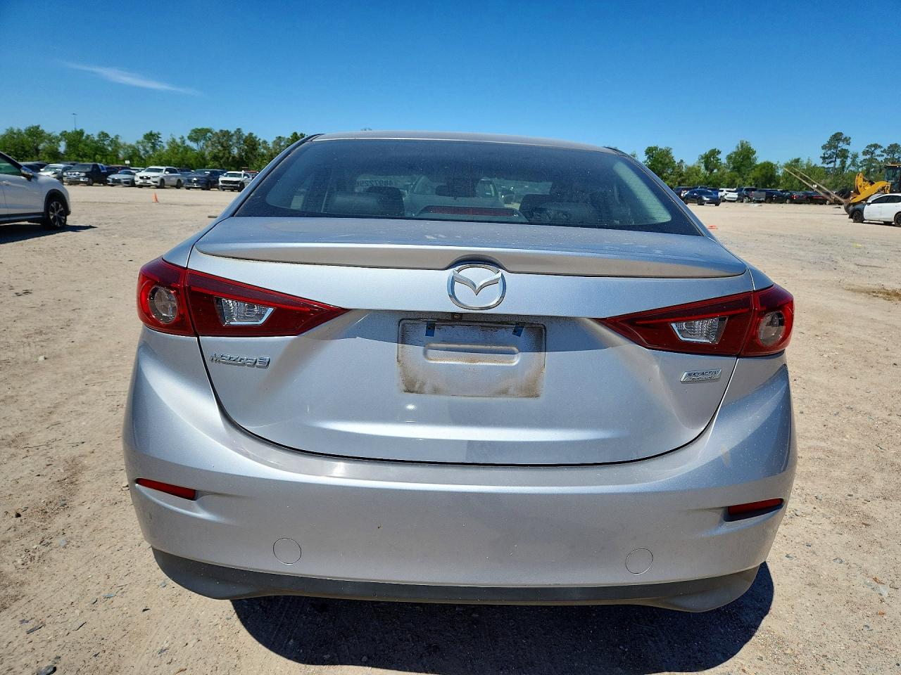 2018 MAZDA 3 TOURING photo 11