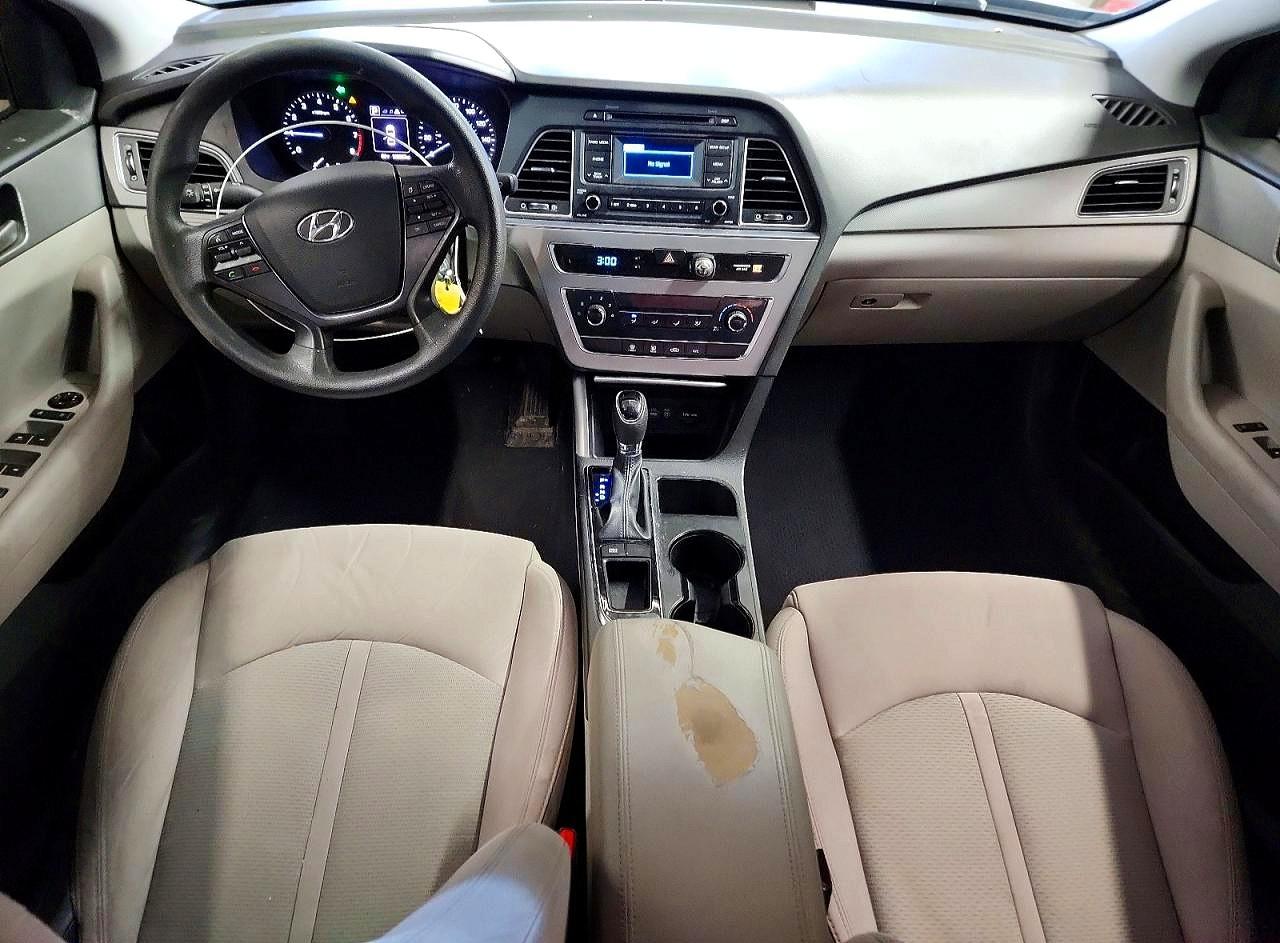 2015 HYUNDAI SONATA SE photo 22
