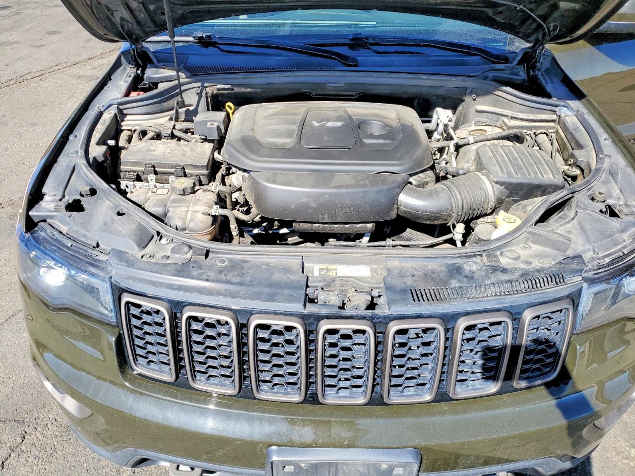 2016 JEEP GRAND CHEROKEE LAREDO photo 31
