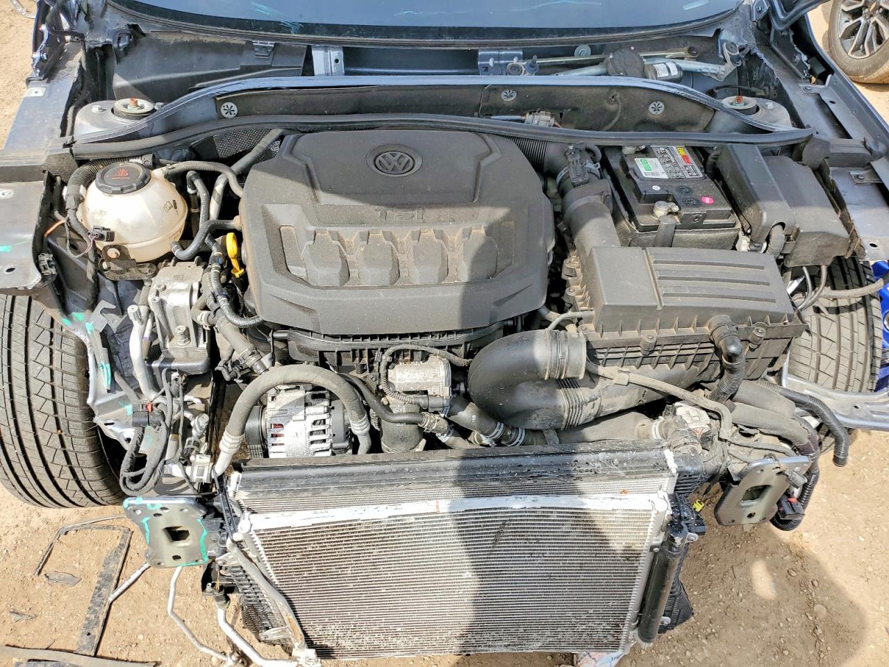 2020 VOLKSWAGEN PASSAT photo 21