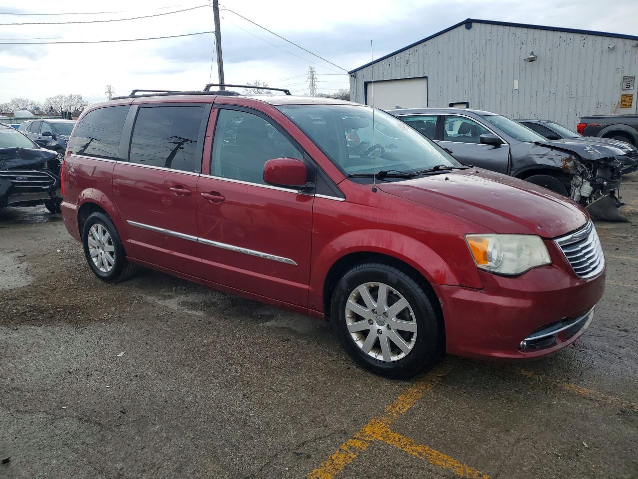 2013 CHRYSLER TOWN & COUNTRY TOURING photo 10